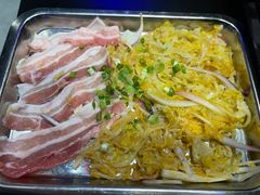 东北酸菜五花肉-坛子李地摊烤肉(罗斯福店)