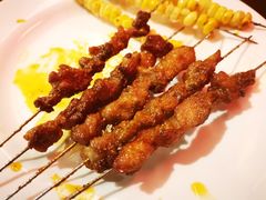-亮亮烧烤(万松园店)