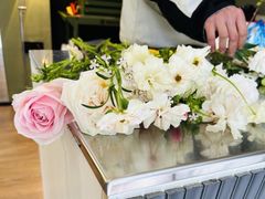 -亭亭鲜花店(中山北路店)