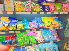 -综合保税区进口商品直销中心(新百店)