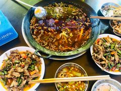 -鸿顺老铁锅美蛙鱼府(解放碑店)