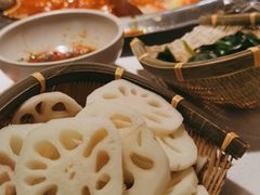 -老房老舍重庆火锅(假日城市店)
