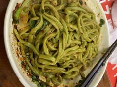 油泼菠菜面-老陈婆手工面庄