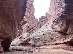 -天山神秘大峡谷