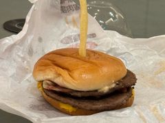 -麦当劳(龙阳路店)