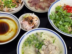 炖鸡面-万三面馆(青龙正街太古里店)