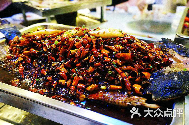 姜太公烤鱼鱼香味烤鱼图片