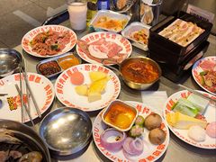 -哈哈碳都·牛肋条无限自助烤肉(台江万达店)