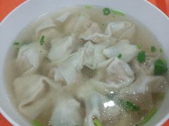 -周震馄饨