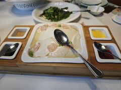 -鹊华居·地道鲁菜·海鲜·融合味(大明湖店)