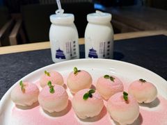草莓百合山药包-安多素食(广仁寺路店)