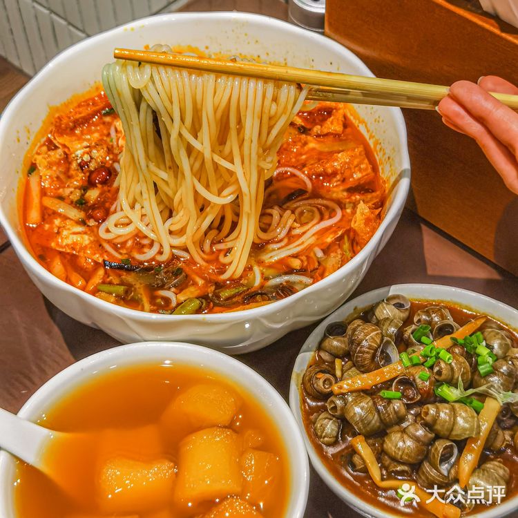 🍜谁说蛇口没有好吃的?这家螺蛳粉超赞