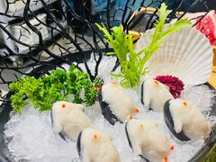 -湊湊火锅·茶憩(杭州湖滨银泰in77店)