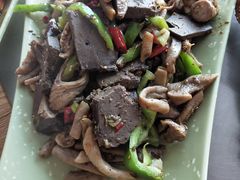 小炒羊杂-北京龙庆四季香农家饭庄·灶台鱼·碳烤虹鳟鱼(龙庆峡店)