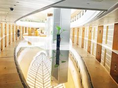 走廊-上海滴水湖皇冠假日酒店