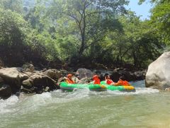 -雅鲁激流探险漂流