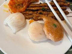 -金马门国际美食百汇(珞喻路店)