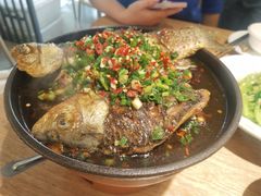 -聚鑫朋酸菜肥肠(文艺路口店)