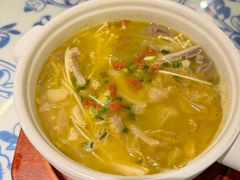 -卢大鲜鱼头捞饭(美利广场店)