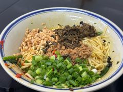 -万三面馆(青龙正街太古里店)