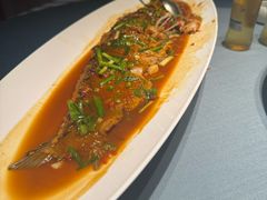 -忆江南·临江鱼馆