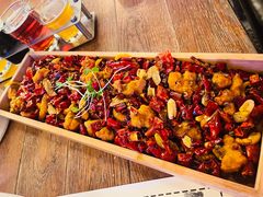 -爱啤精酿·民谣酒馆(滨江店)