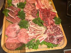 -榮華亭烧肉放题·和牛酒场(花都店)