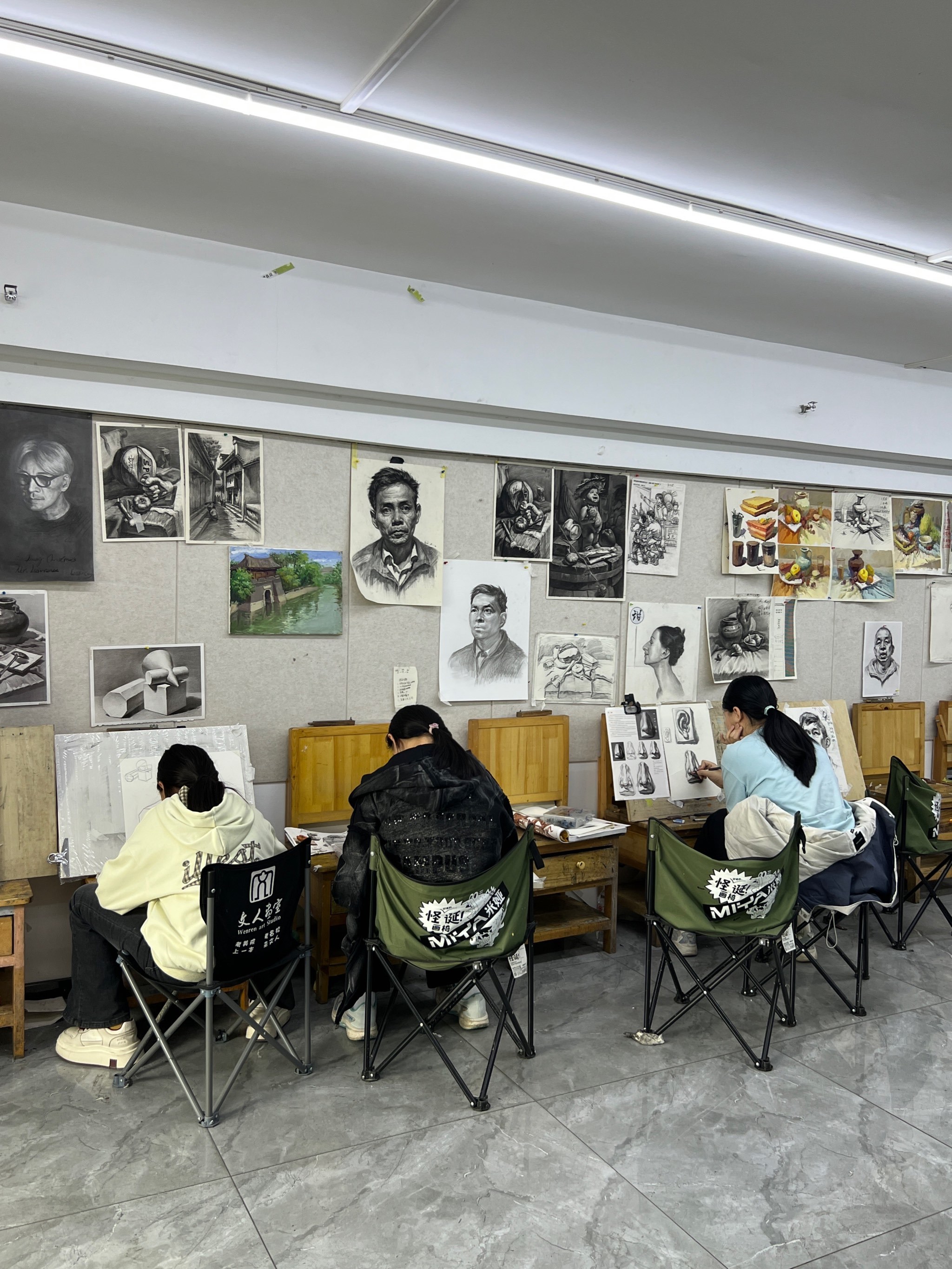 前艺考老师🎨陪表妹来选画室