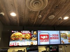 -肯德基(春申店)