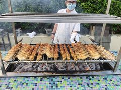 -渔家火锅·海鲜自助餐·演艺(亚龙湾天域酒店)