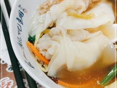 -长人馄饨铺(解放街店)