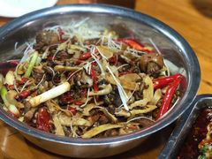 -弓虽昌焖烧鸡(大竹林店)