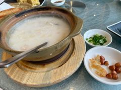 荔湾艇仔粥-白天鹅宾馆-宏图府餐厅