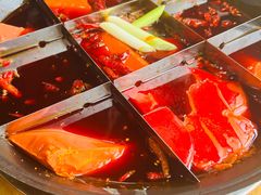 -正南齊北重庆老火锅(光华村直营店)