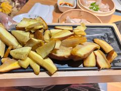 -一朵菌·野生菌探索家火锅(南亚店)