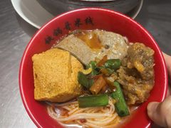 -铁锅哥米线