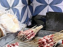 -劳动公园新疆人烤腰子