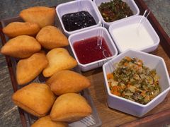 -巴特餐饮6加1音乐餐吧·新疆菜