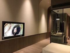 -上海虹桥中心爱琴海亚朵S酒店