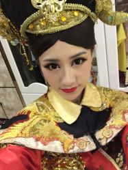 -巴黎新娘婚纱摄影