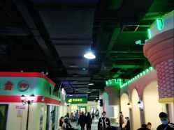 -成都星期8小镇(江宁南路店)