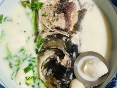 -南京金牛湖巨碗鱼头