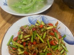 -湘聚南县土菜馆(龙山二路店)
