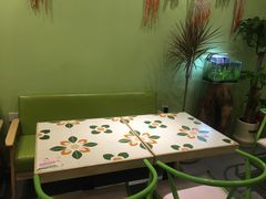 -越弥越南传统美食馆
