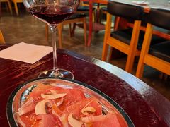 -羽深肉铺 Steak & Wine