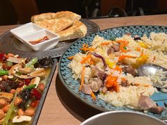 -耶里夏丽·新疆菜·28年喀什老馆(田林东路店)