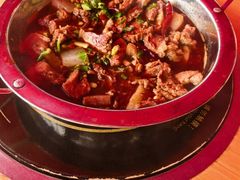 -大众跷脚牛肉馆·非遗传承单位(峨眉山店)