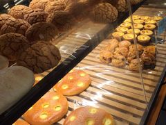 -Dough&Joe团憩(瑞虹天地月亮湾店)