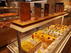 面包甜点陈列柜-好利来(丰益桥店)