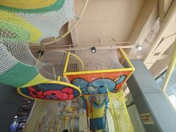 -反弹蹦床公园·运动乐园·团建·亲子派对(深圳观澜湖店)